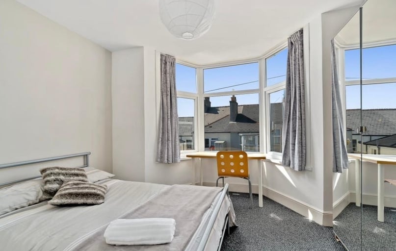 Chaddlewood Avenue, Lipson, Plymouth - Image 1